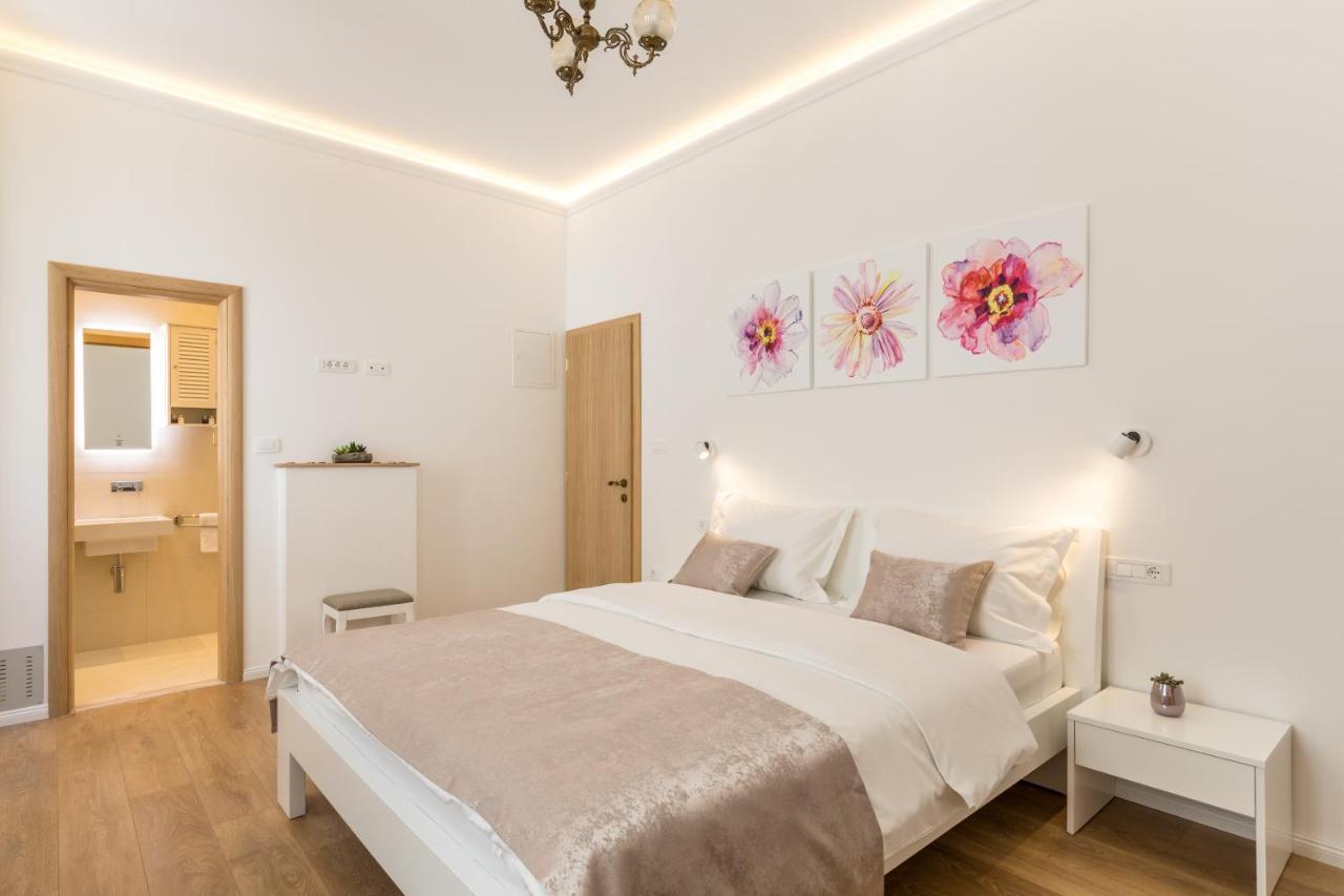 Maniva Old Town Luxury Rooms - Prime Spot By Riva Promenade Split Zewnętrze zdjęcie